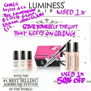Luminess Air with makeup used once